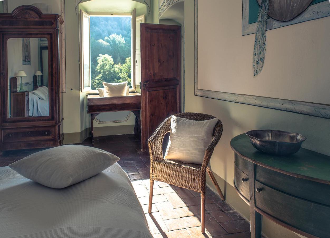 Casale Amati Country House Ortonovo Buitenkant foto