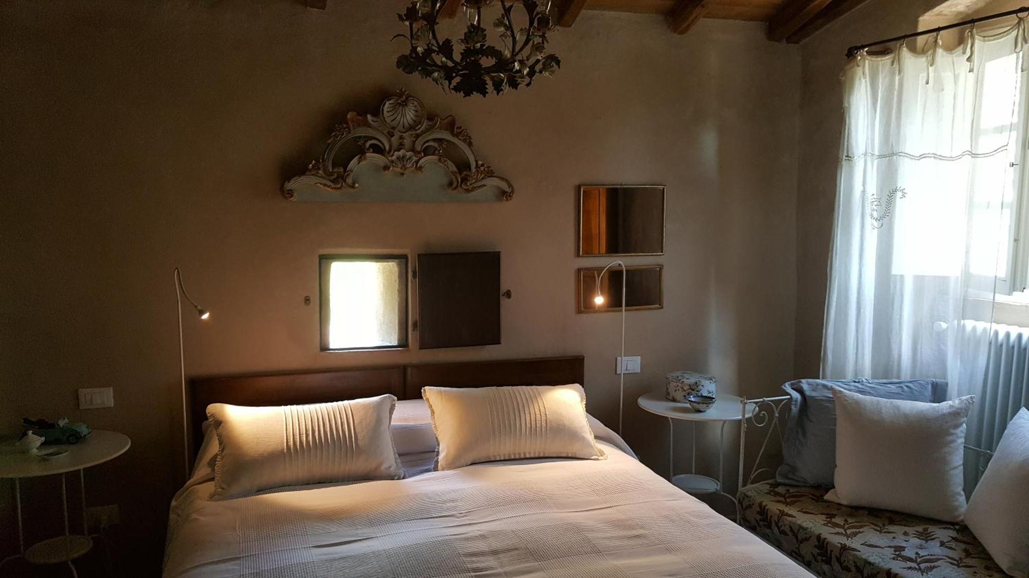 Casale Amati Country House Ortonovo Buitenkant foto